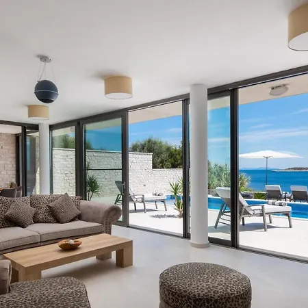 Carisma Island * 비스