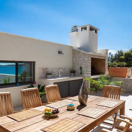 Villa Carisma Island Vis