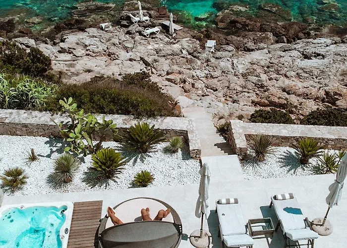 Carisma Island Villa
