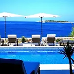 Carisma Island Villa