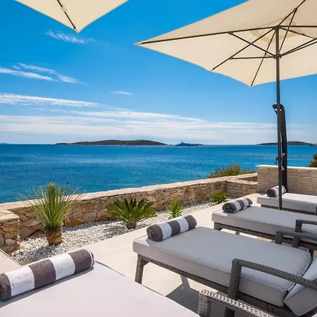 Villa Carisma Island *