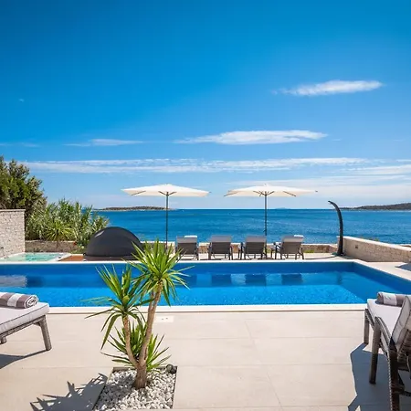 Villa Carisma Island Vis