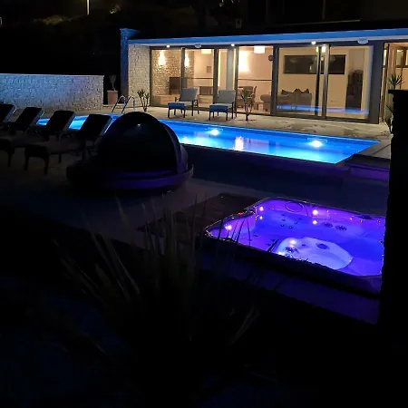 Villa Carisma Island Vis